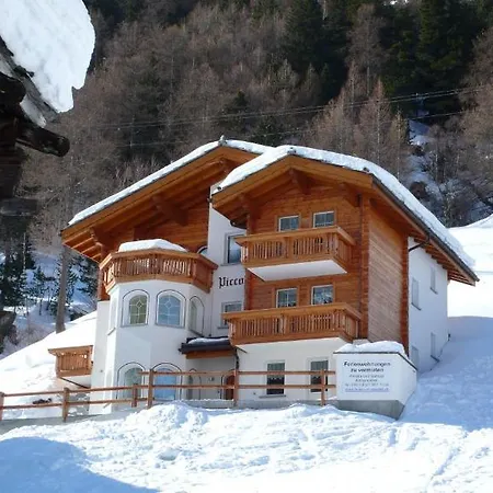 Haus Piccolo 샬레 *